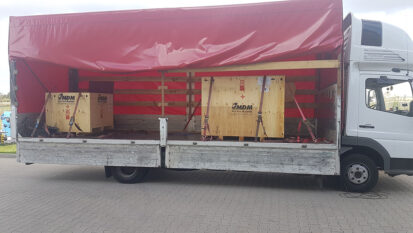 Verpackung und Transport